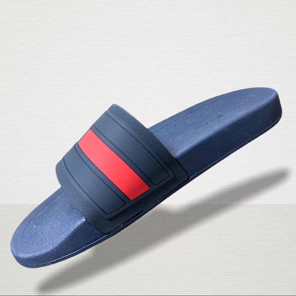 TOMMY HILFIGER ELWOOD SLIDE SANDAL - Picture 3 of 4